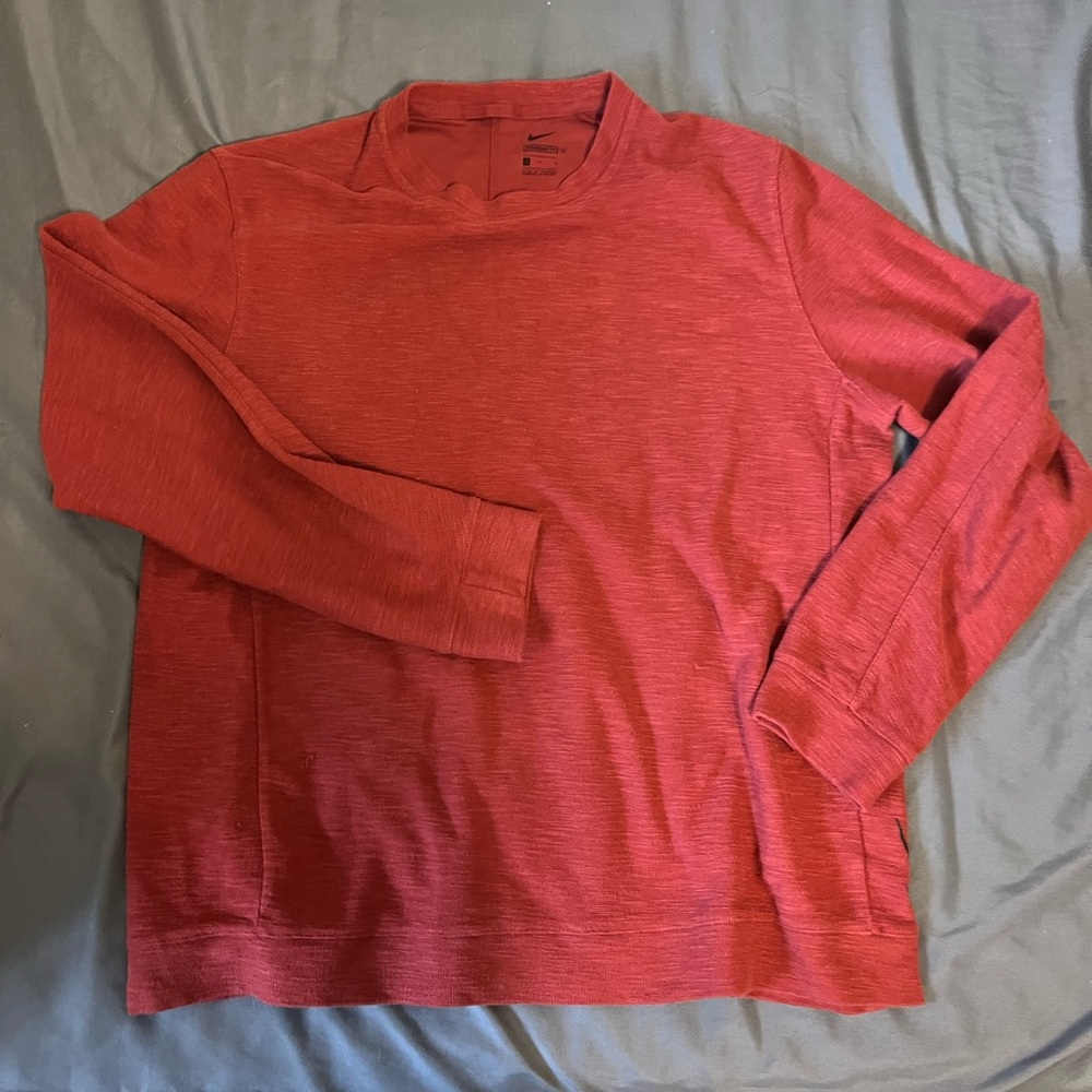 Men's Nike Yoga Standard Fit Move to Zero Textured Long Sleeve Shirt in size L